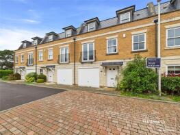 6, Haden Square, Reading RG1 6FA