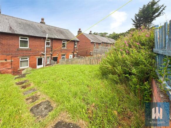 3 bed Terraced for sale Image 12