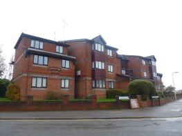 Flat 24, 39 Christyne Court, Stakes Road, Waterlooville PO7 5XT