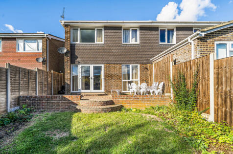 Heron Close, Alton, Hampshire, GU34