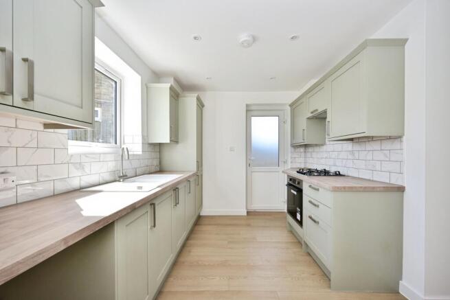 Newly Fitted Modern Kitchen