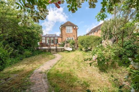 Bryanstone Avenue, Guildford
