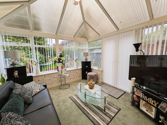 53 Eustace Street, Chadderton, Oldham, OL9 0ED photo 4