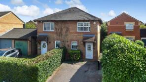 61, Century Avenue, Oldbrook, Milton Keynes MK6 2UL