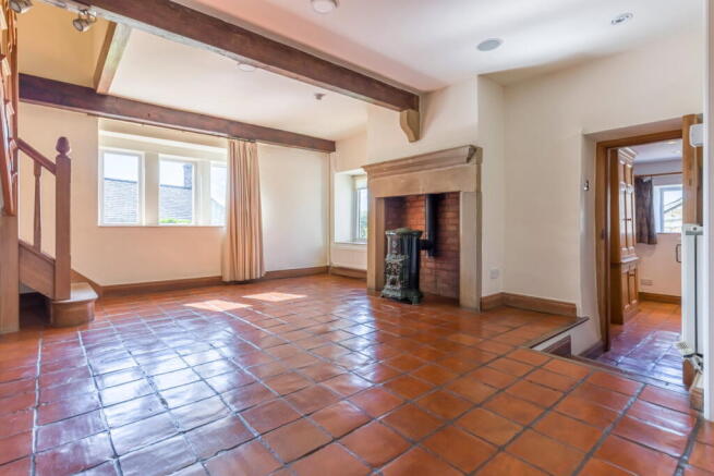 4 bed Detached for sale Image 10