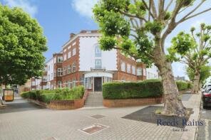 Flat 15, Beechwood Hall, Regents Park Road, Finchley, London N3 3AT