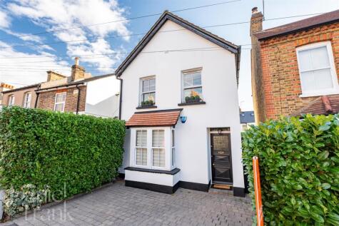 Smarts Lane, Loughton