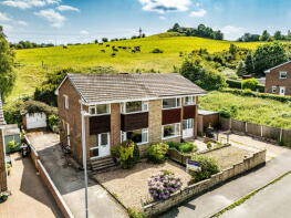 41, Carr Green Drive, Rastrick, Brighouse HD6 3LU