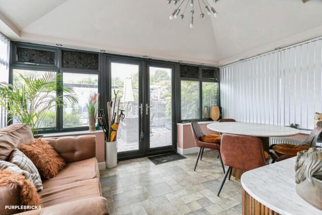 2 bed Semi-Detached for sale Image 9