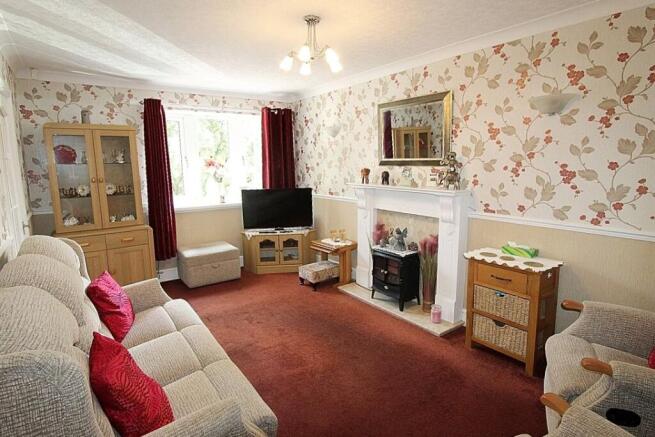 2 bed Bungalow for sale Image 4