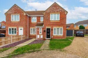 16, Martin Close, Lowestoft NR33 8TW