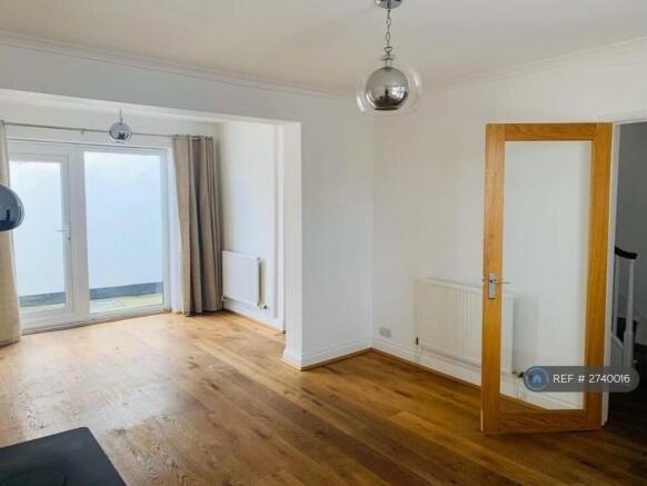 Open Plan Living Room And Dining Room