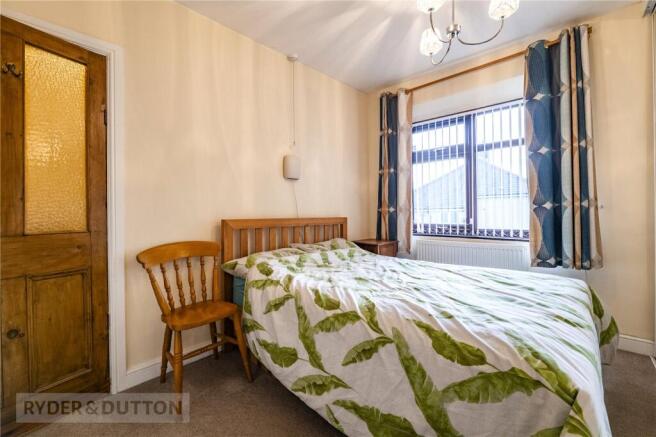 3 bed Semi-Detached for sale Image 10