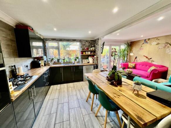 Kitchen/Breakfast Room