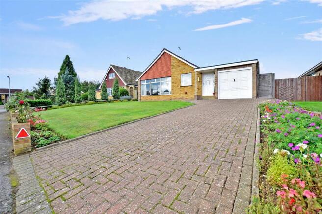 Driveway/Parking