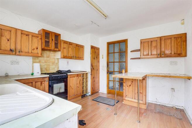 Dining room / kitchen