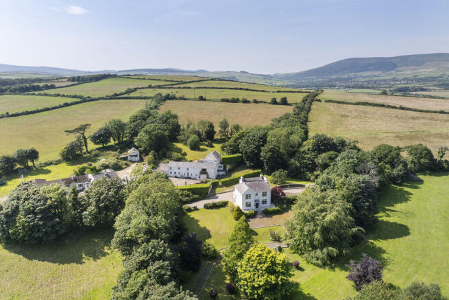 Ballacregga House & Barn