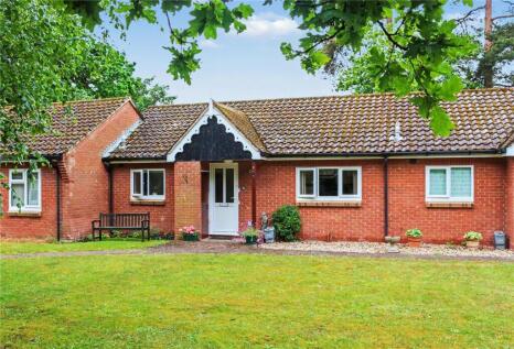 Lowestoft Road, Reydon, Southwold, Suffolk, IP18