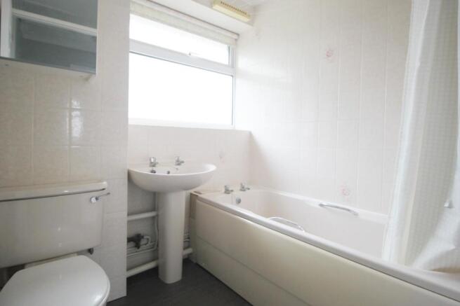 Bathroom.JPG