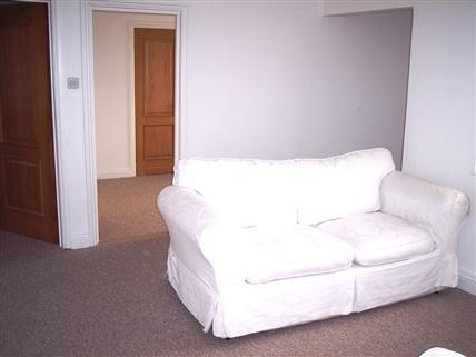 22 Bacon Lane Lounge