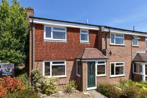 Meadow Way, Petworth, West Sussex
