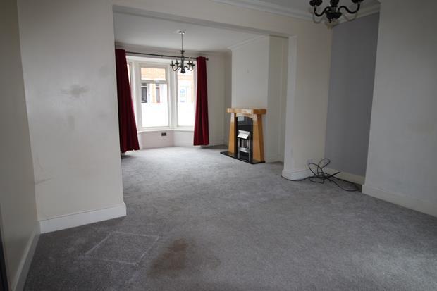 Lounge-Dining Room