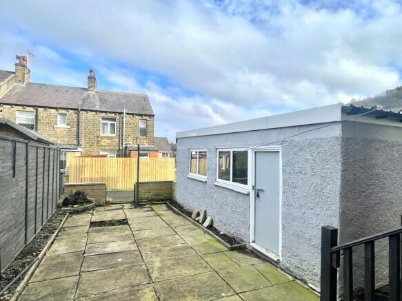 2 bed Semi-Detached for sale Image 12