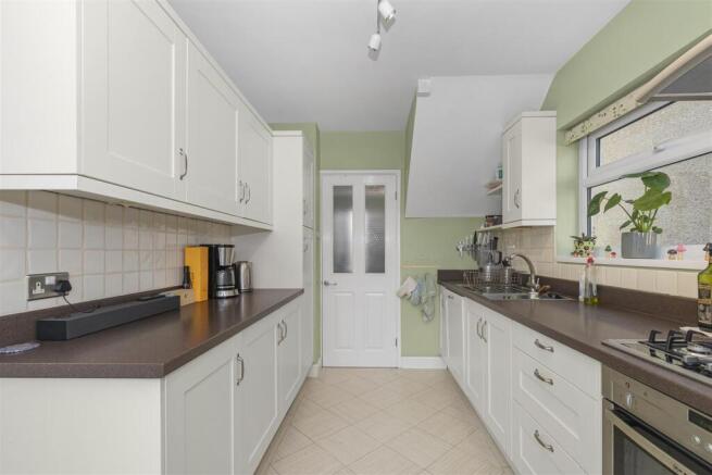 Kitchen.jpg