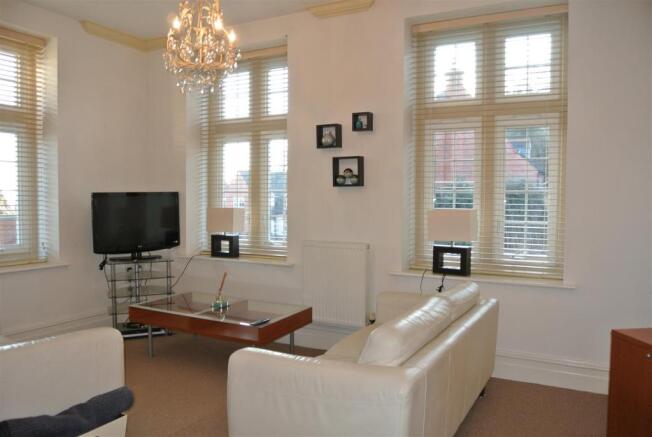 Living area.JPG