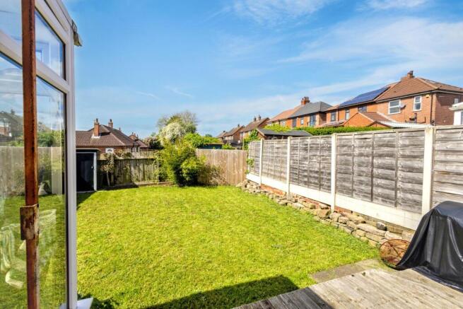Leeds Road, Kippax, LS25 photo 4