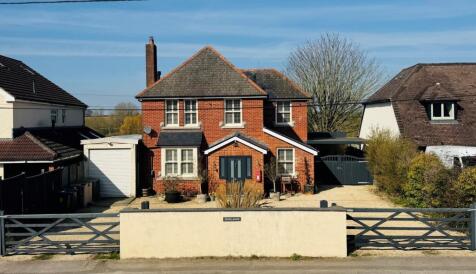 Winterbourne Earls, Salisbury, Wiltshire, SP4