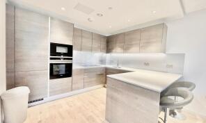 Flat 55, 98, Camley Street, London N1C 4EF