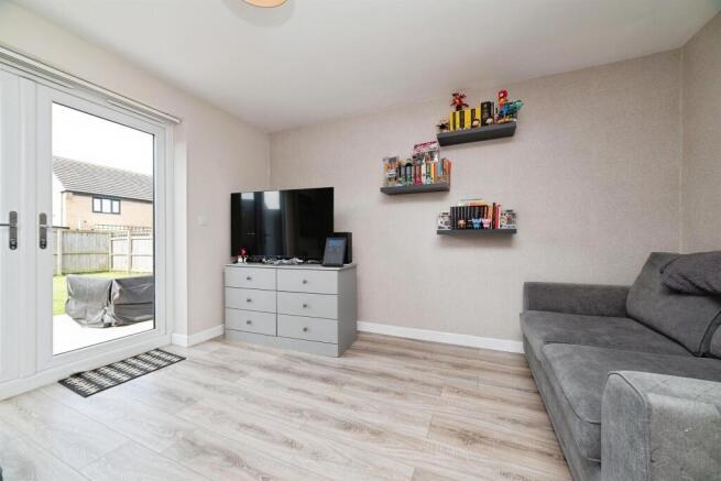 2 bed Semi-Detached for sale Image 4