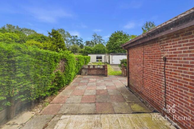 3 bed Bungalow for sale Image 12