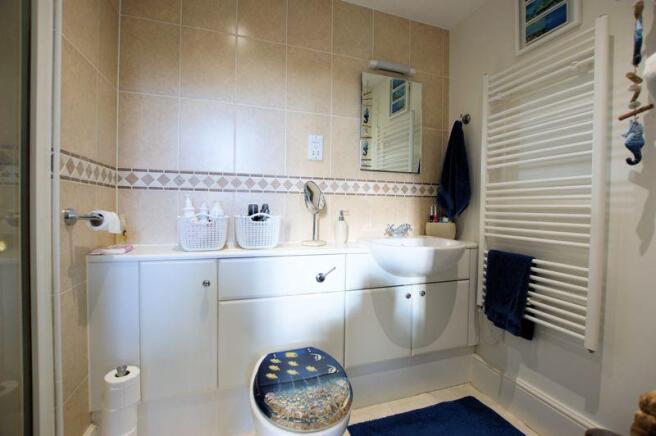 Ensuite Shower...