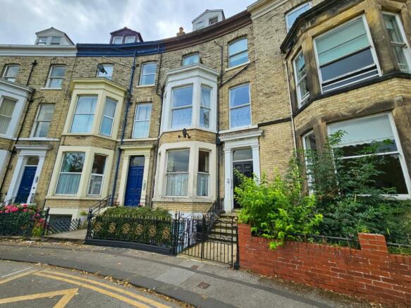 2 bed Flat for sale Image 12