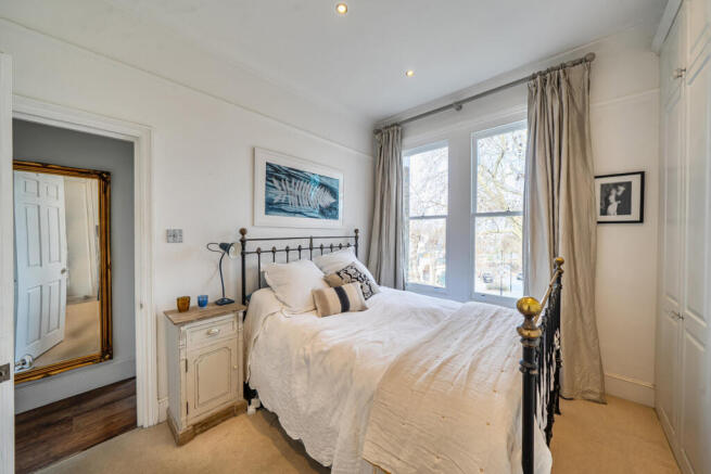 1432998-2-69bd60b...