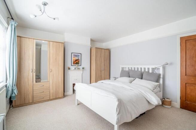 2 bed Terraced for sale Image 8