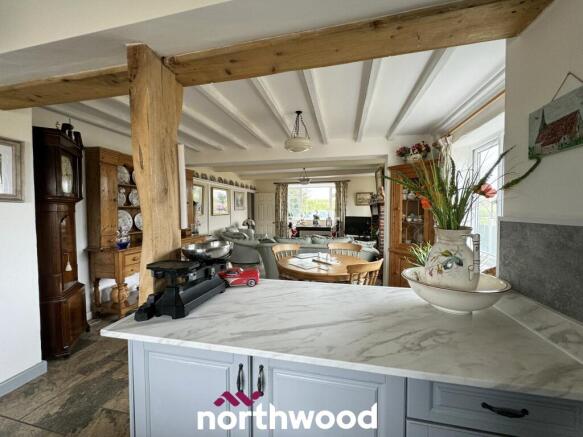 3 bed Detached for sale Image 9