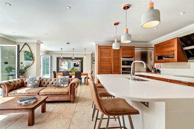 Kitchen/Dining