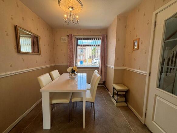Farrier Road, Northwood photo 4