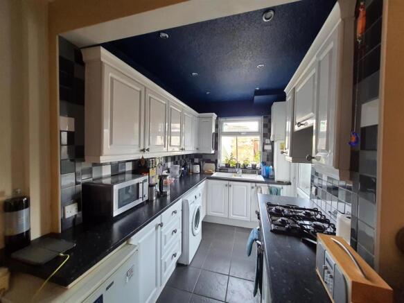 Kitchen.jpg