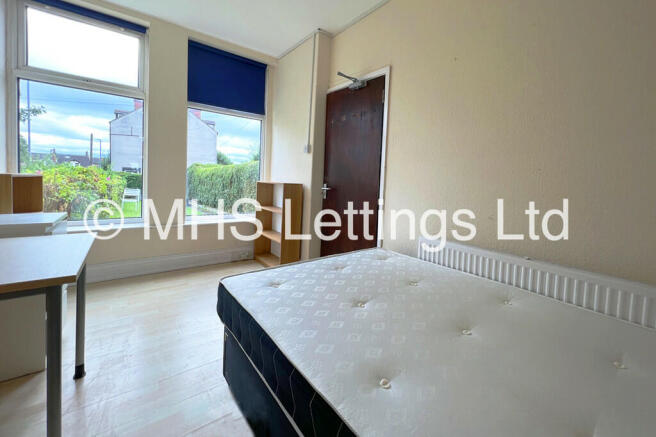 5 bed Terraced to rent Image 7