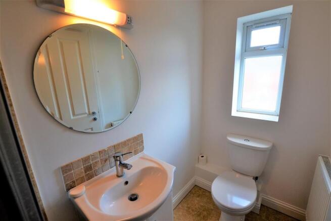 en-suite shower