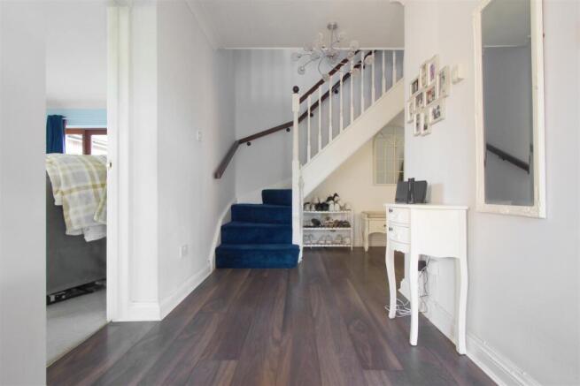 Hallway.jpg