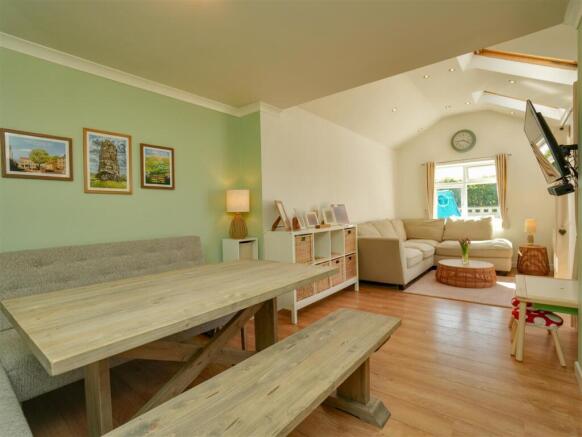 Dining / Family Room