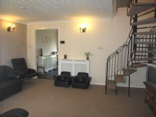 Lounge 1