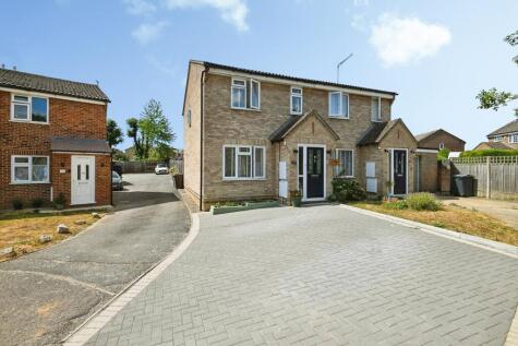 Roundhay, Leybourne, West Malling, Kent, ME19