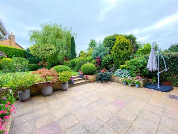 Garden 2.jpg