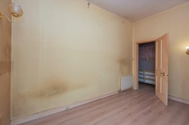 10. Bedroom 2 (2).jpg